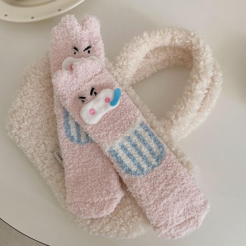 Coral fleece socks women's autumn and winter thickened warm floor socks cute cartoon ugly cute pig sleep socks home confinement socks