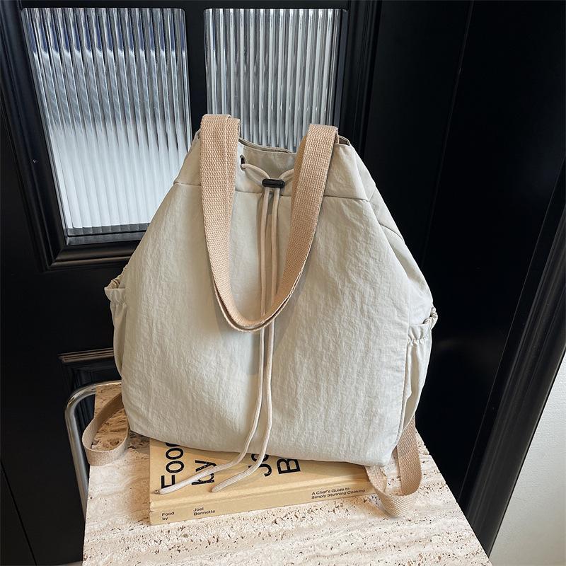 Large-capacity lightweight cloth bag women's new simple casual shoulder bag niche versatile backpack