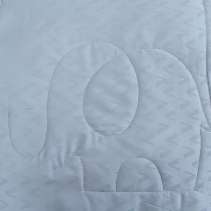 Tang Na Ice Silk Cooling Nap Quilt