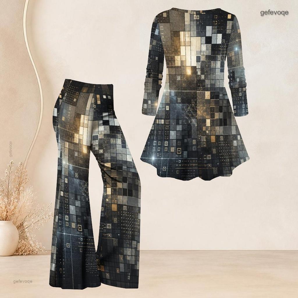 Women Plus Size V Neck Three Quarter Sleeve Printed Flared Top And Flared Pants Two Piece Set
