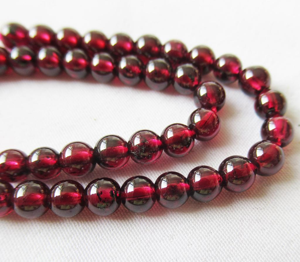 Natural Garnet Bead Strand 15 Inches 4mm/5.5mm/6mm Bead Spacer for DIY Jewelry Making