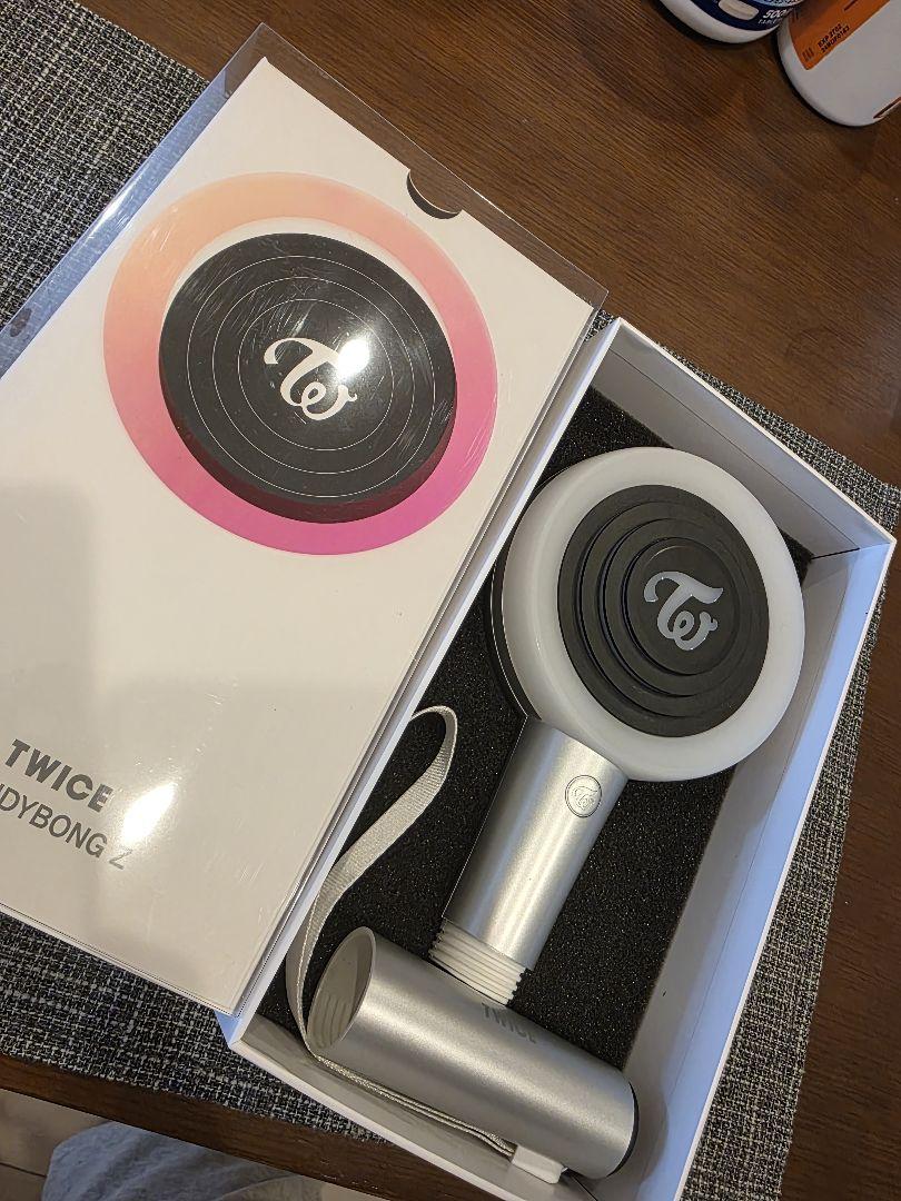 

[Б/У] TWICE Z Лайтстик