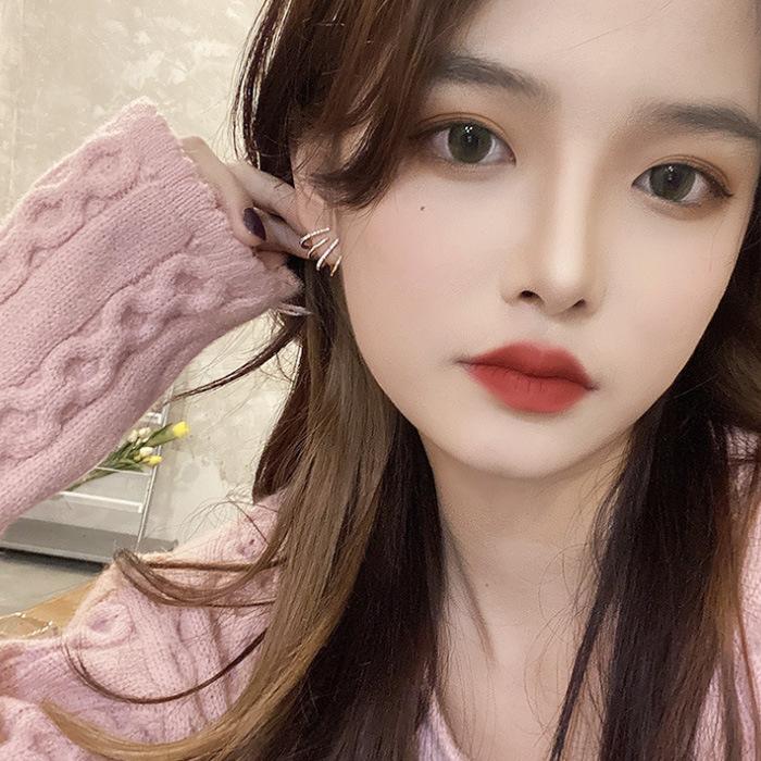 Kolczyki sztyfty Niszowe Kolczyki z charakterem Modne Lekki Luksus Cool Kobiety Wykwintne Retro Klipsy do uszu