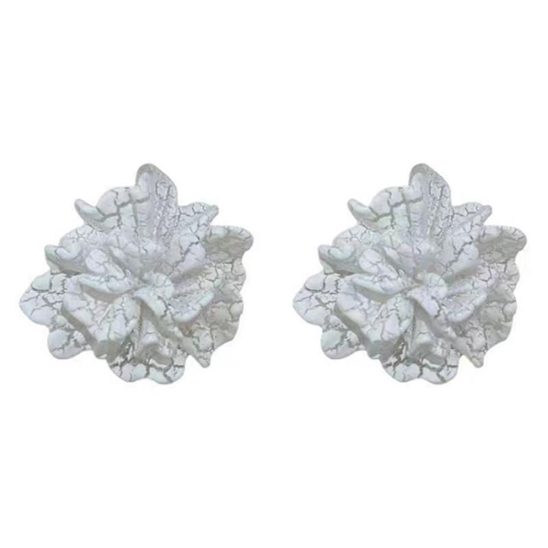 

1Pair Elegant Fashion Camellia Sinensis Big Earrings Luxury Shiny Temperament Versatile Stud Earrings For Women Wedding Jewelry
