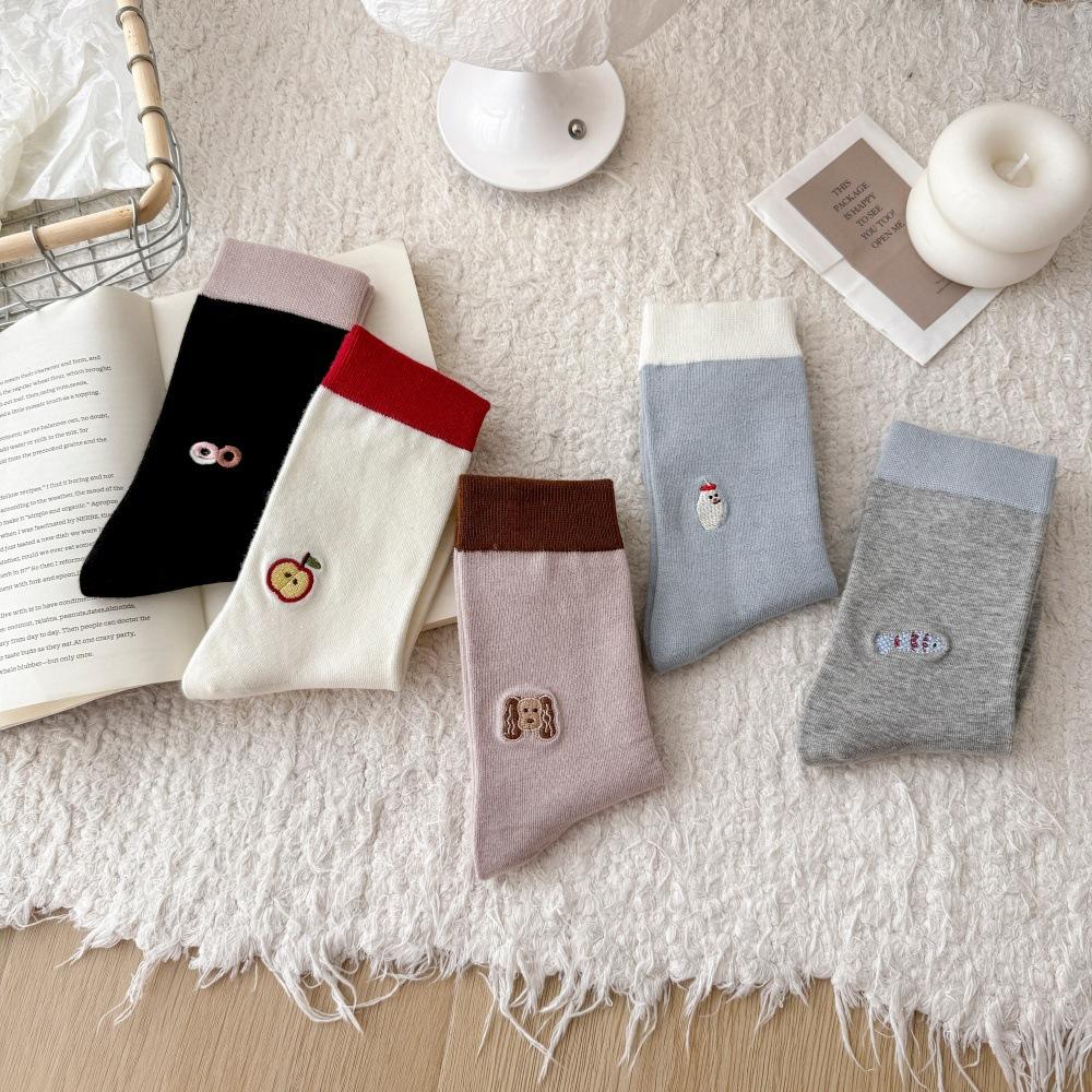 Color-Blocking Cartoon Bestickte Socken für Damen, Mid-Calf Socken, Niedliche Kleine Tiere, Color-Blocking, Trendige und Personalisierte Nahtlose Baumwollsocken