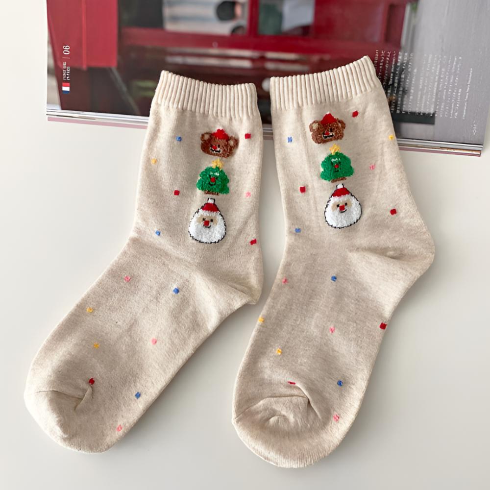 4Pairs Korean Christmas Socks Gift Set –  Winter Cozy Women’s Socks – Holiday Cute Gift Box – 3 Color Sets (Red / Beige / Blue Navy)