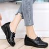 2026 Spring Autumn New Women's Single Shoes Loafers Wedges Soft Sole Comfortable Large Size Mother's Leather Mid-heel Pumps