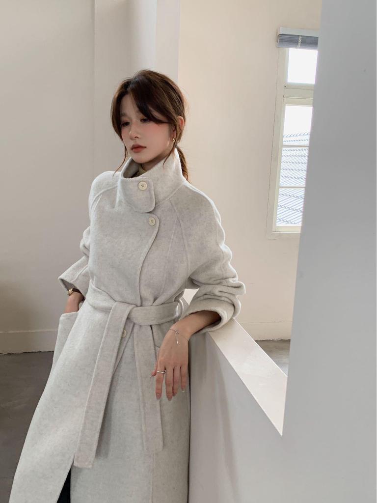 Hepburn-Style Stand-Up Collar Double-Faced Wool Coat for Women - Extra-Long, High-End, Tie-Up Design for Autumn and Winter 2025