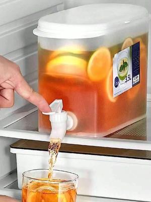 1pc Plastic Beverage Dispenser With Spigot,1 Gallon 3.5 Liters Container,Cold Kettle With Faucet In Refrigerator Fruit Teapot