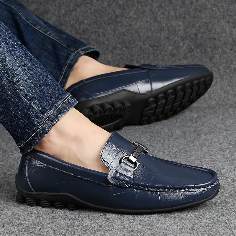 Fashion Non-slip Men Shoes Loafers Genuine Leather Men Fashion Casual Shoes Slip-On Black Moccasin Mens Lightweight Soft Sole Peas Shoes