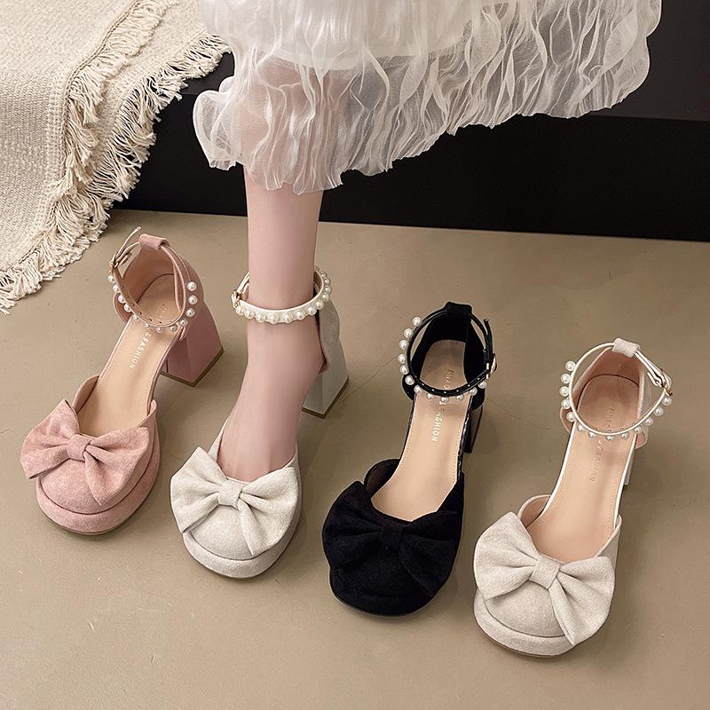 Französische Mary Jane High Heels Damen Dickabsatz Ein-Wort Schnalle Gürtel Sommer 2025 neu mit Rock Einzelne Schuhe Sandalen