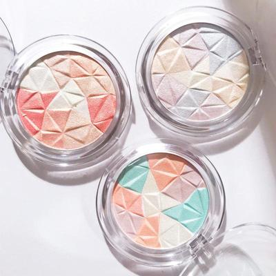 Diamond Highlighter Palette: Multi-Dimensional Powder for Contouring, Brightening, and Nose Shadow