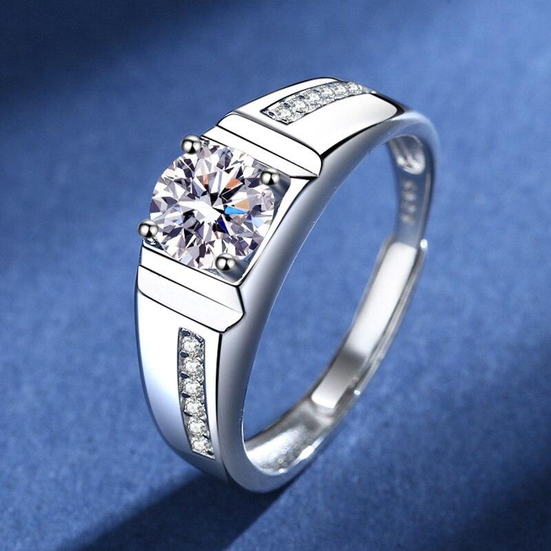 Bague Ringen 18K białe złoto kolor okrągły 1.0CT Moissanite pierścionki dla mężczyzn ceremonia ślubna pierścień olśniewające męskie akcesoria biżuteria