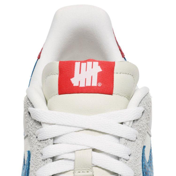Nike Air Force 1 Low SP Undefeated 5 On It Dunk vs. AF1
