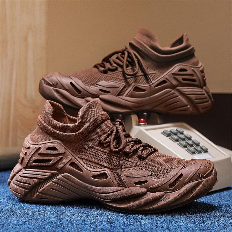 Summer new men's lightweight running shoes octopus socks shoes mecha shoes sports mesh breathable fly-woven men's shoes