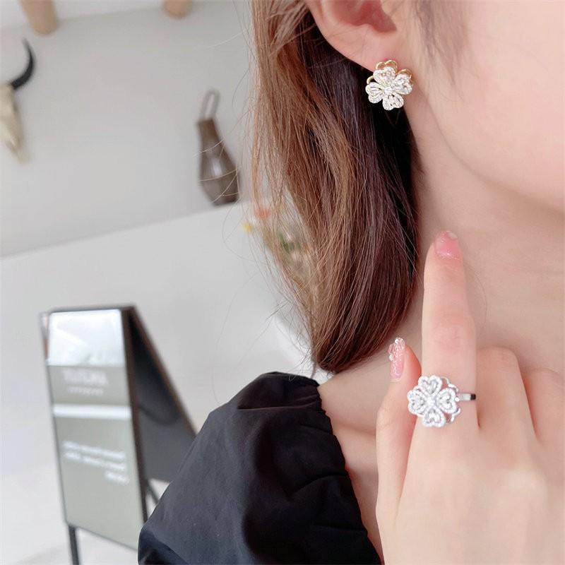 Elegant Minimalist Floral Jewelry Set Women Gold/ Tone Rotating Clover Pendant Necklace Earrings Ring Combo