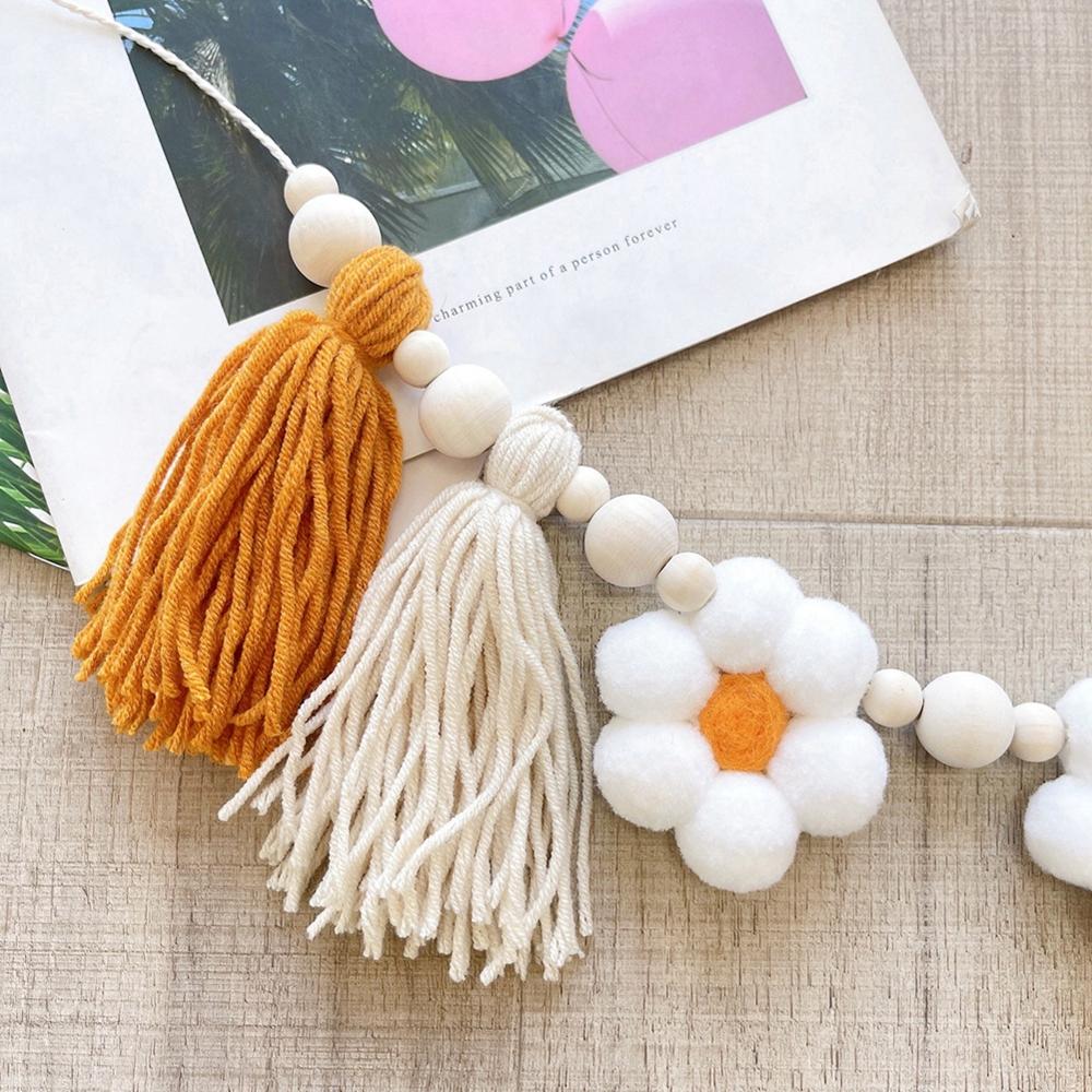 INS Hanging Wooden Beads Garland Boho Felt Daisy Tassel Wall Decoration Boho Baby Kids Room Decor Hanging Pendant Photo Props