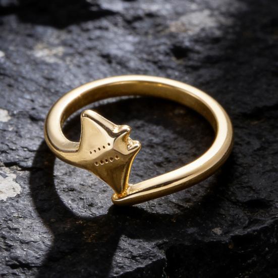 Manta Ray Ring for Women Cute Ocean Sea Animal Adjustable Rings Jewelry Gifts for Girlfriend Wife Mom