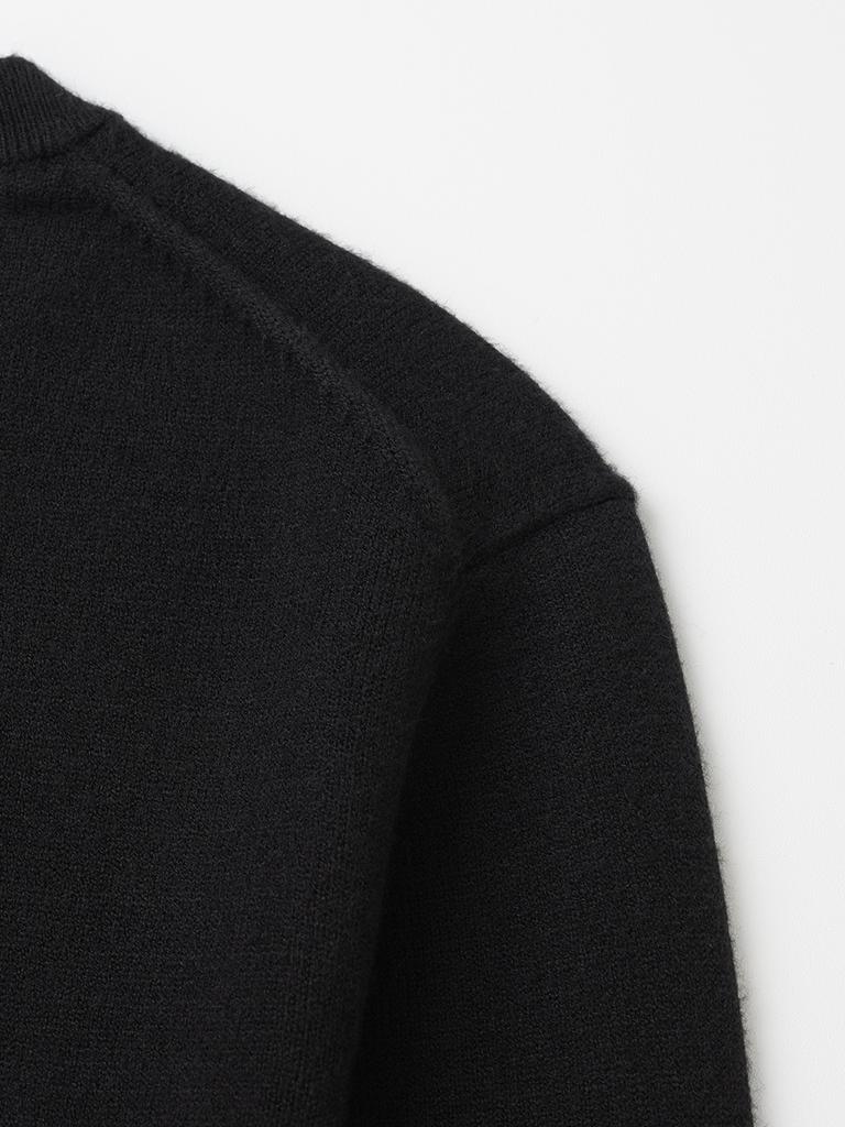 XOX (Women) Essential Round Crop Knit [Black]