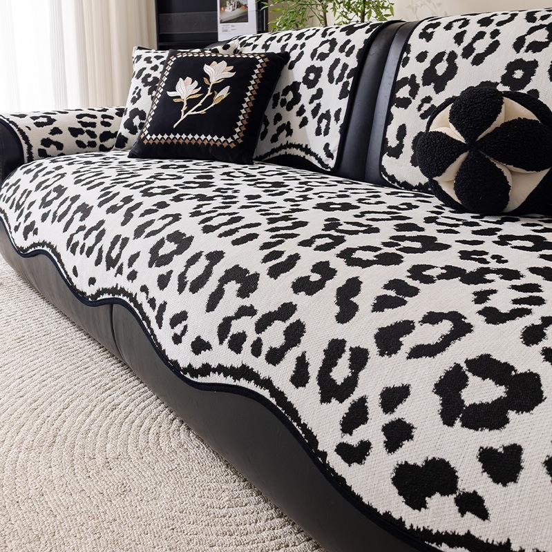 Light Luxury High-End Leopard Print Sofa Cushion, Universal Non-Slip Seat Cushion In All Seasons,  New Sofa Cover Cover Cloth Towel