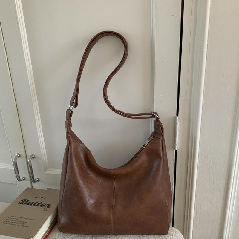 Large capacity Maillard tote bag new bag women's versatile commuter shoulder bag fashion messenger bag