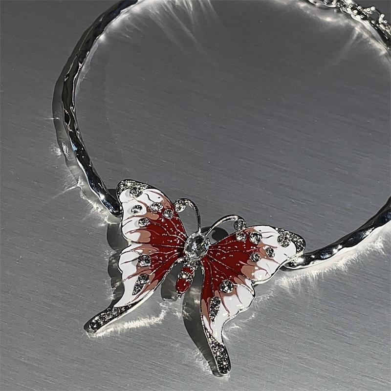 Purple Butterfly Clavicle Necklace - Elegant Women's Choker with Luxurious Design, 2025 Edition