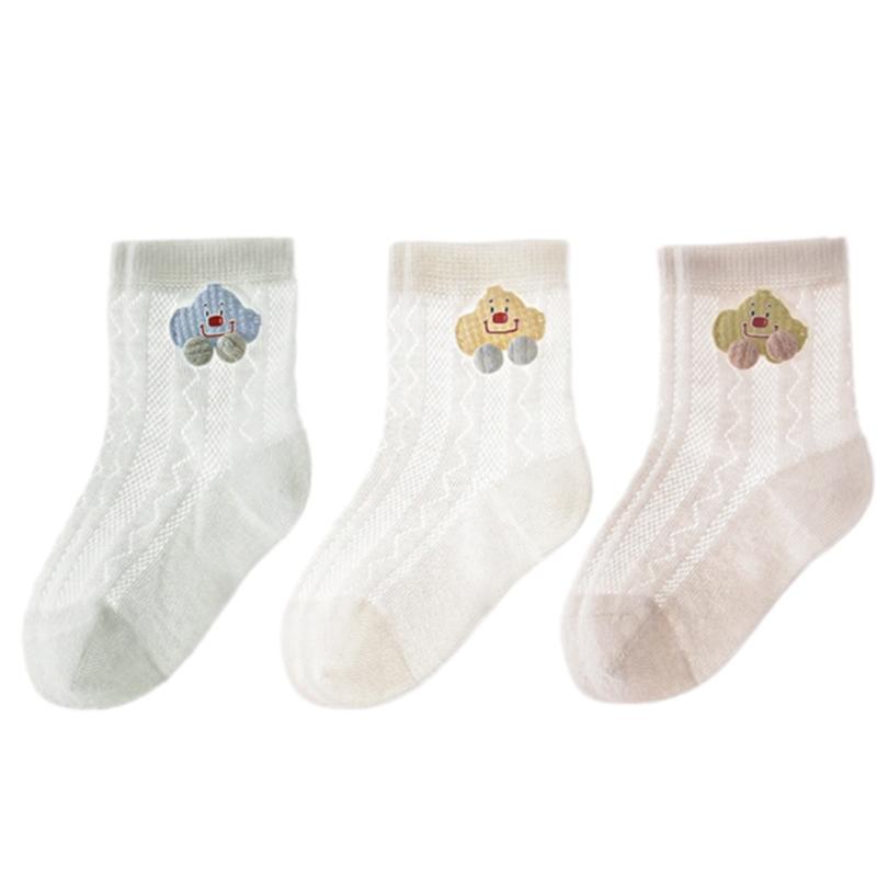 Set of 3 Pair Girls Cotton Ankle Socks Baby Hosiery with Nonslip Elastic Cuffs Design for Toddler Daily Comfort Wear