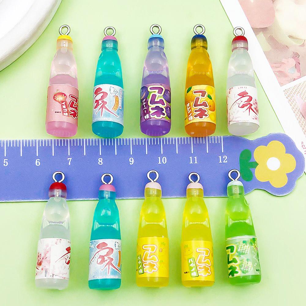 Ciondoli per Bottiglia di Soda in Resina Trasparente a 10 Colori per Gioielli Fai da Te
