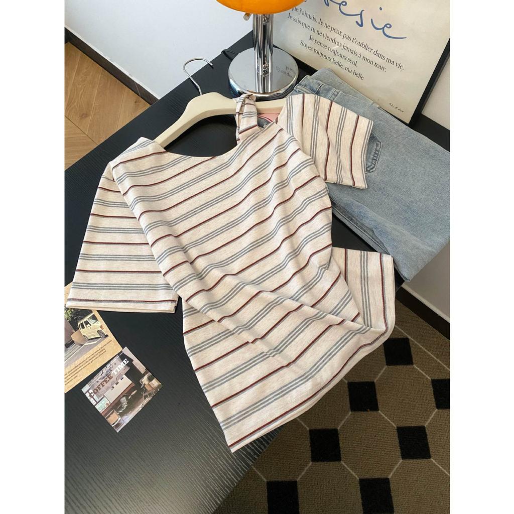 Korean Striped Slanted Shoulder Short-sleeved T-shirt Women's Thin Summer New Design Is Unique and Beautiful, and the Small Top Is Trendy.