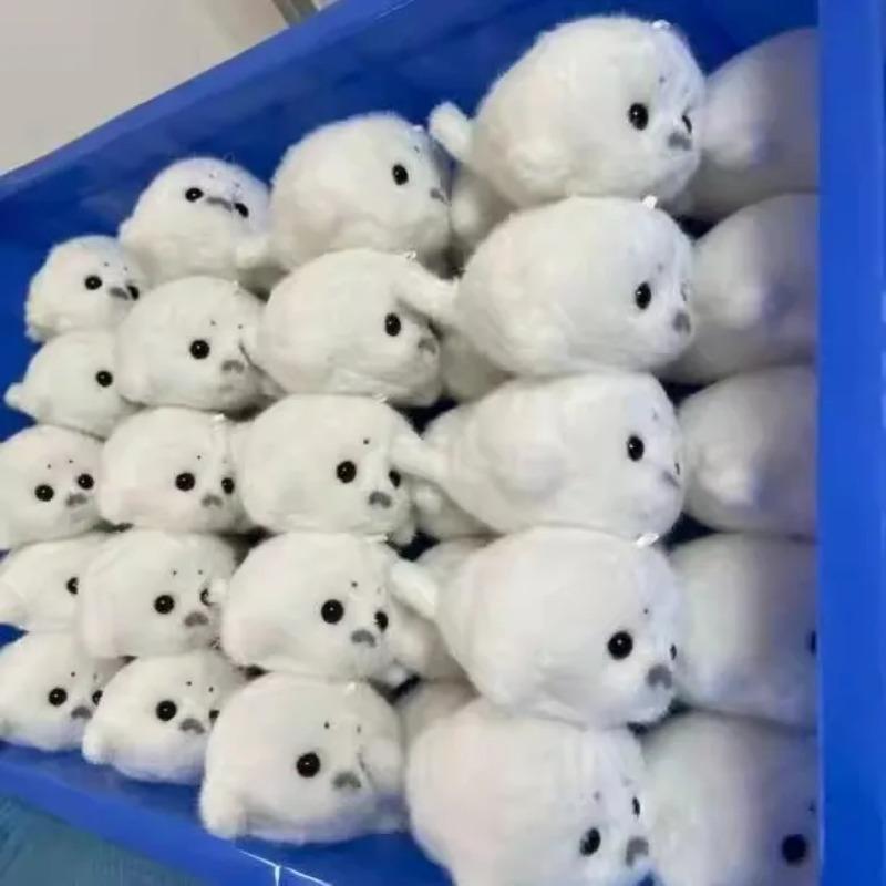 Kawaii Plush Seal Doll Cute Pet Hanging Toy Realtic Cartoon Animal Pendant Soft PP Cotton Filled Fabric Art Toy for Adult Kids