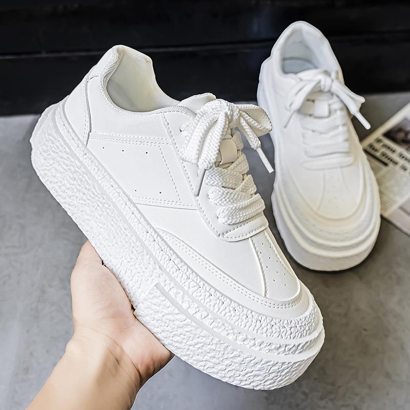 Nuevas zapatillas de skate clásicas de moda para hombre, de suela gruesa y caña baja, cómodas zapatillas de baloncesto con suela suave