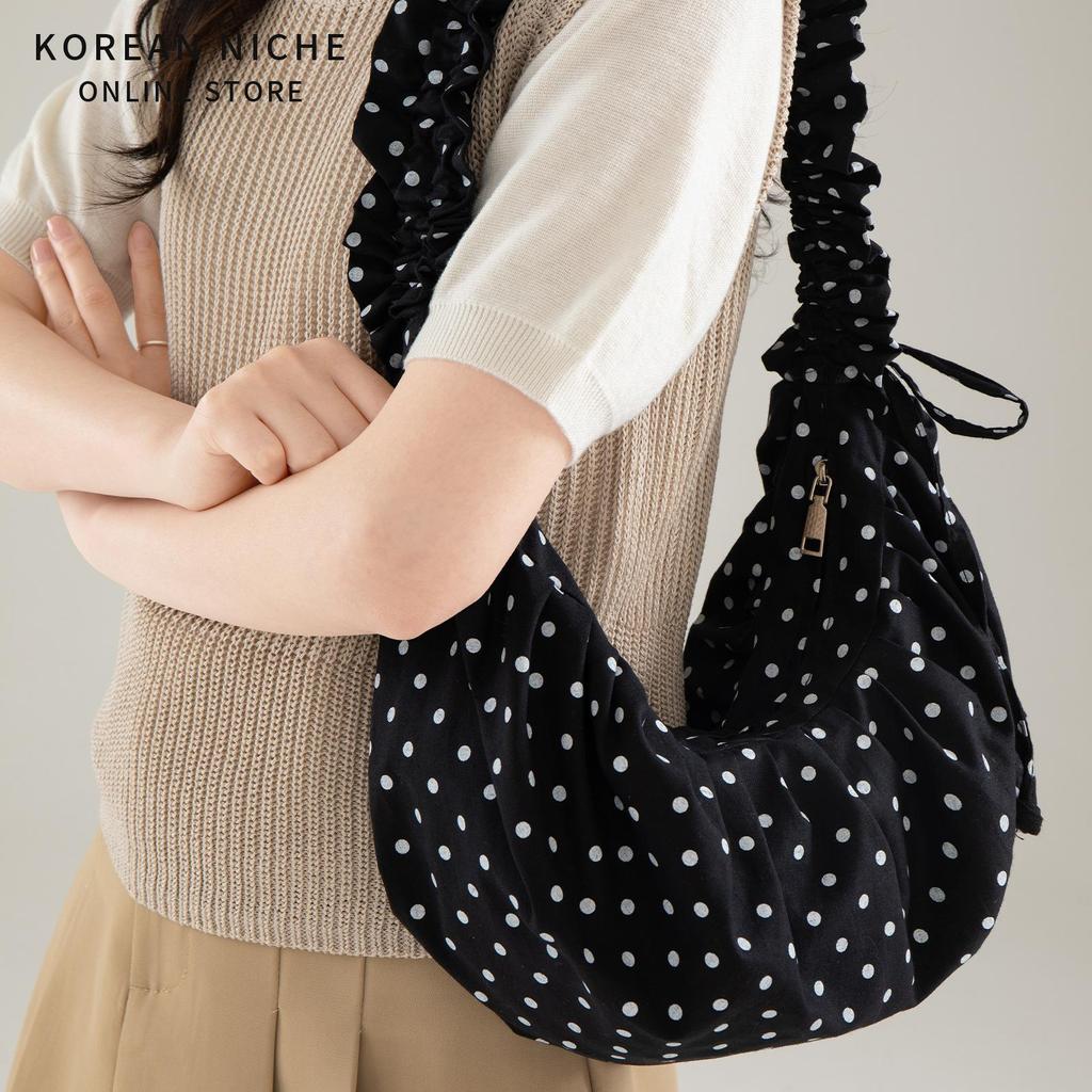 Lightweight and Versatile Polka Dot Underarm Bag, Beautiful and Casual, Trendy Handheld Shoulder Bag