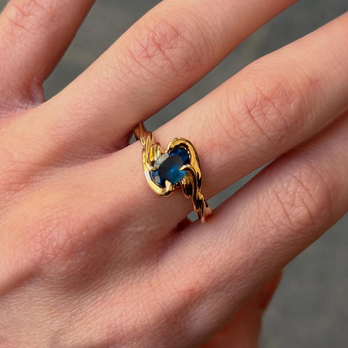

Vintage unique inlaid square diamonds blue rings for women light luxury high-end charms ring banquet party jewelry gift resizable