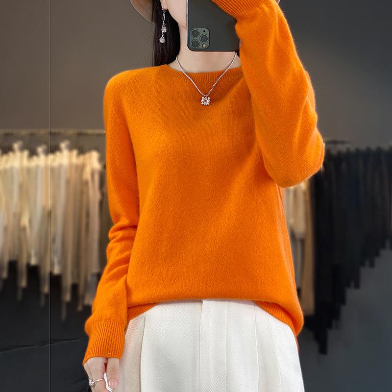 Women's 100% Wool Round Neck Sweater – Casual, Loose Knitwear, Minimalist Base Layer