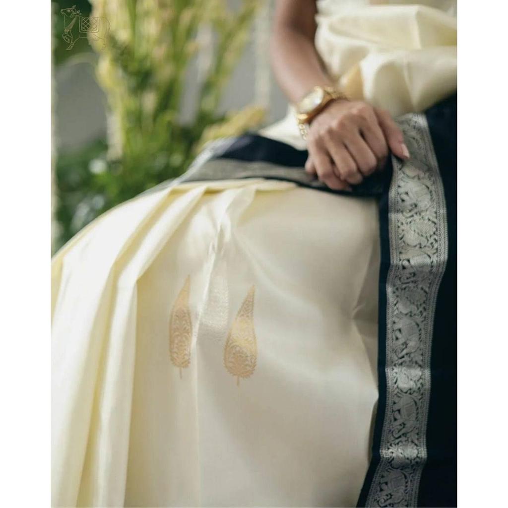 Royal Elegance Soft Lichi Silk Saree – Timeless Jacquard Beauty
