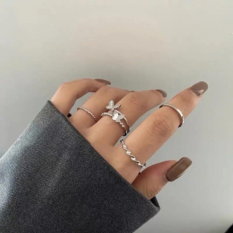 3/4Pcs Fashionable Punk Style Butterfly Metal Rings Set For Women Parties Festivals Gifts Daily Versatility Jewelry 20234