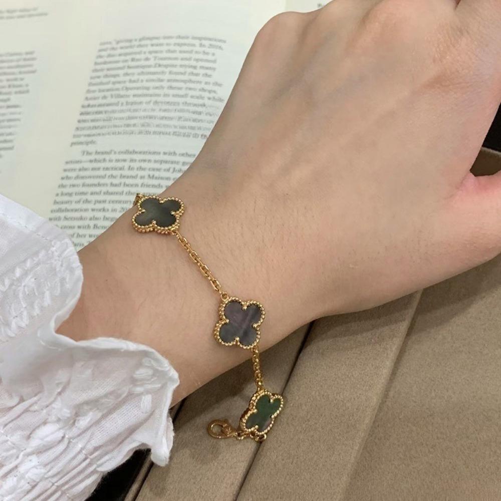 Wysokiej jakości czerwony chalcedon laserowy czterolistna koniczyna pięciokwiatowy bransoletka 18K różowe złoto lekka luksusowa biżuteria prezent dla dziewczyny