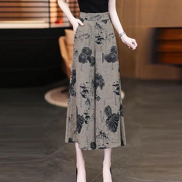 Plus Size Women's Chinese Style Printed Skirt-Pants - Summer Loose Slimming Seven-Point Pants