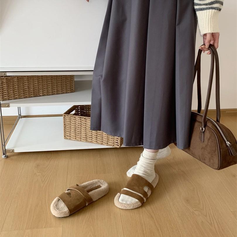 One-word open-toed round head platform slippers wear 2025 fashion casual sand hair shoes