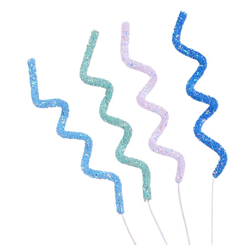 4ks Vykrajovátka na pečení a zdobení dortů Kreativní Měkká Linie Dekorace Dortu DIY 3 Barevná Schémata