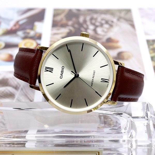 Casio vintage large size round slim design women's casual leather watch