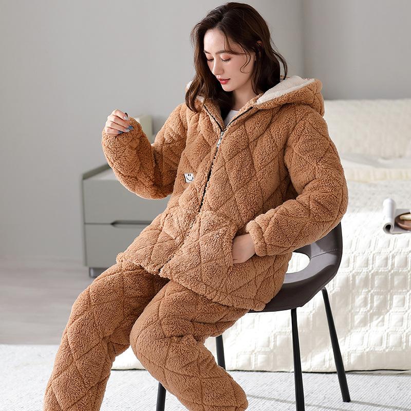 Coral Velvet Quilted Pajamas Women's Winter Three Layer Thick and Fleece Home Wear Women's Winter Flannel Thermal Set