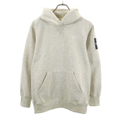 Teplé oblečení – Mikiny a halenky