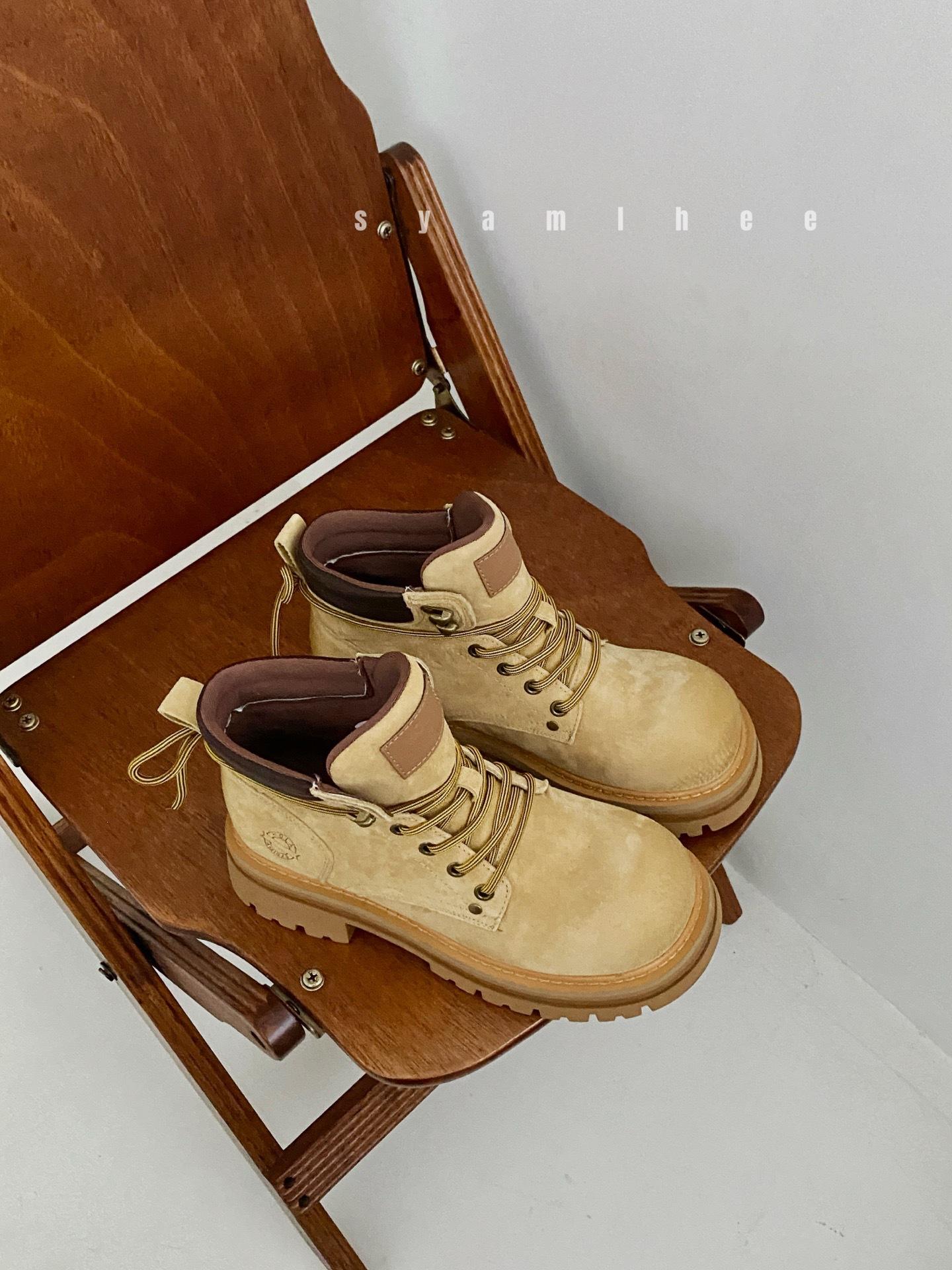 

Inner heightening women s boots Martin boots women s 2025 spring and autumn new outdoor mountaineering rhubarb boots tooling boots children s 35