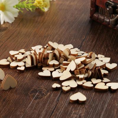 100 szt. Drewno Love Heart Shape Buttons Stół Scatter Craft DIY Wedding Decor