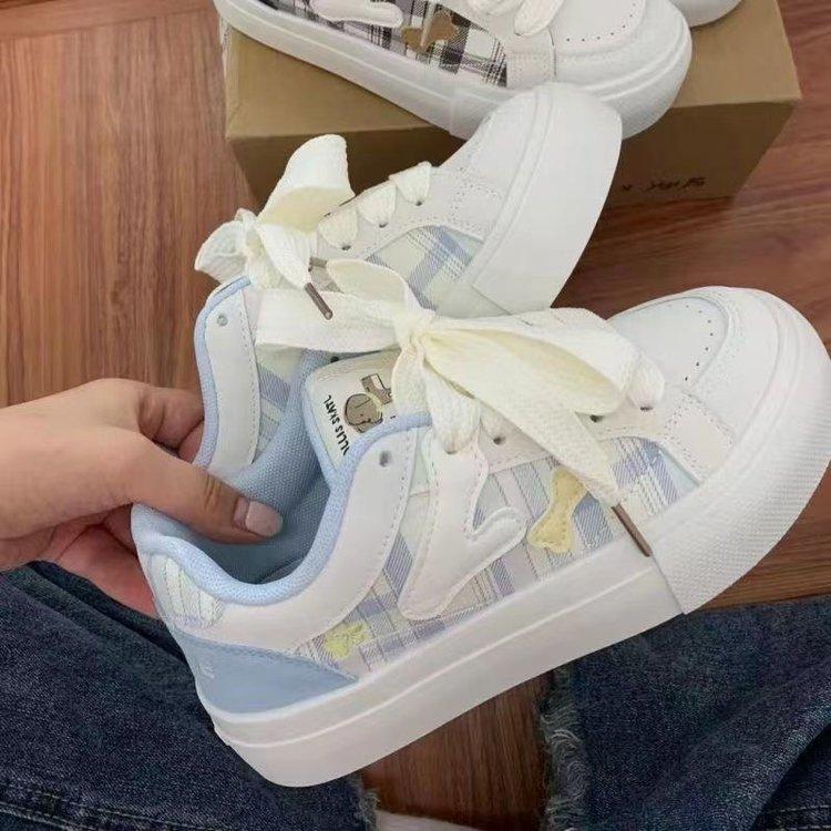 22 primavera, estate, autunno e inverno nuove scarpe da tavola scarpe per studenti a taglio basso punta rotonda nastro V