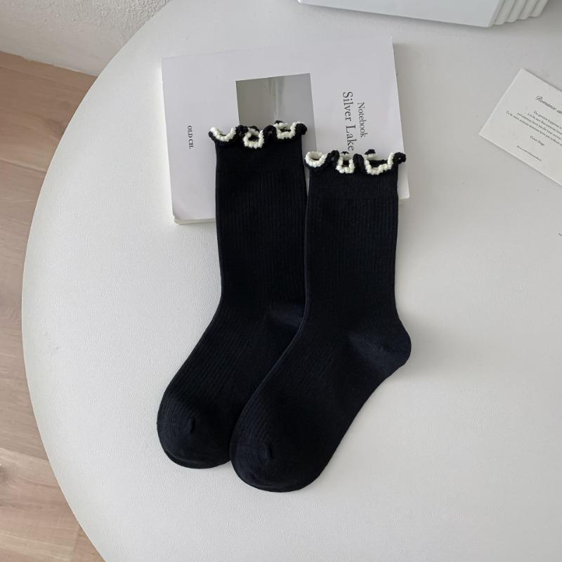 Boneless Lace Pile Socks, Color-blocking Black Ear-trimmed Mid-calf Socks, Sweet and Girlish Ballet Style