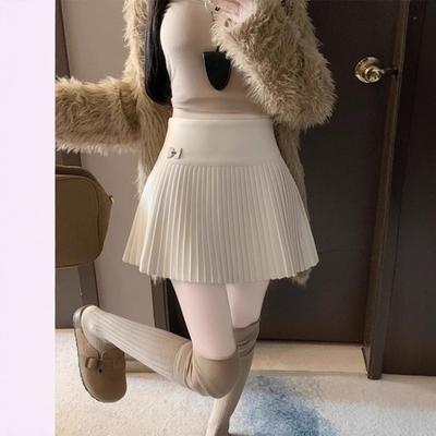 Pleated Skirt Women's Spring, Autumn and Winter Thickened High-waisted A-word Skirt Design Sense Anti-light Skirt