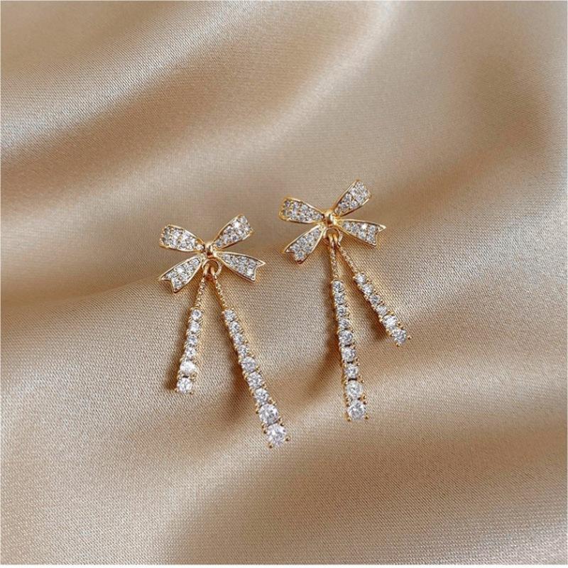 Delicate Three-dimensional Bow Earrings Female Fashion Small Earrings Tassel Earrings Niche Valentine's Day Simple Versatile Fashion Earrings Jewelry