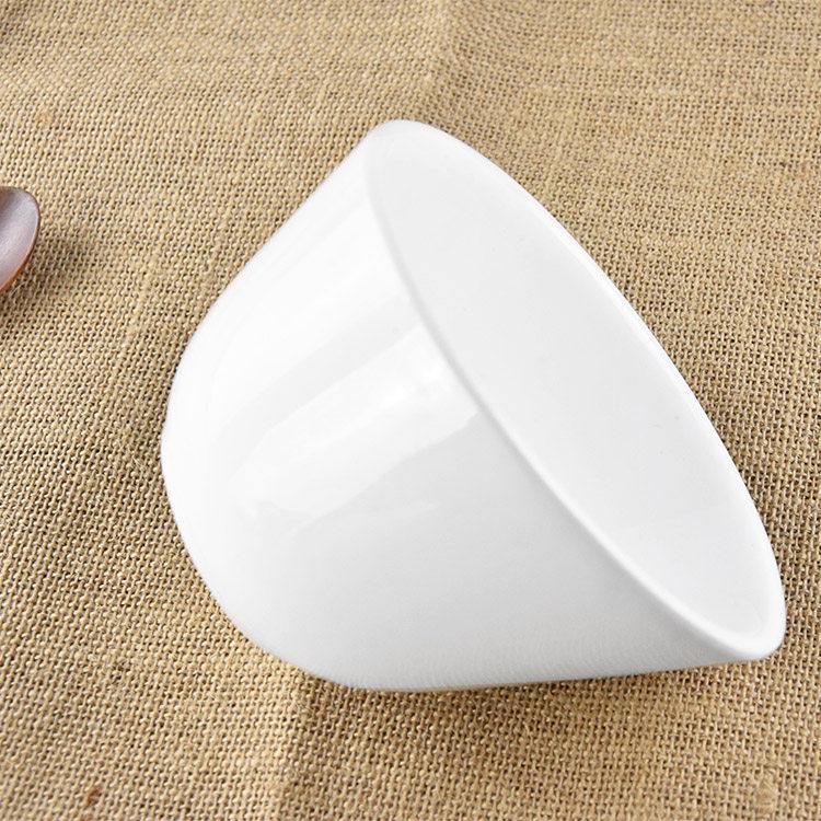 Pure White Ceramic Multi-Use Bowl: Creative Bowl for Salad, Soup, Pasta, Ramen, and Fruit with a Slanted Rim Design.